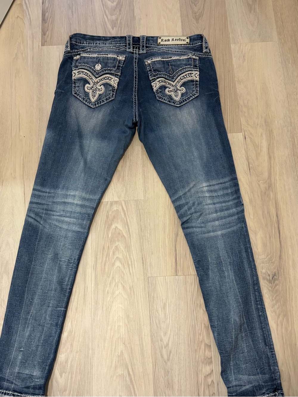 Rock Revival Jeans - Picture 2 of 2